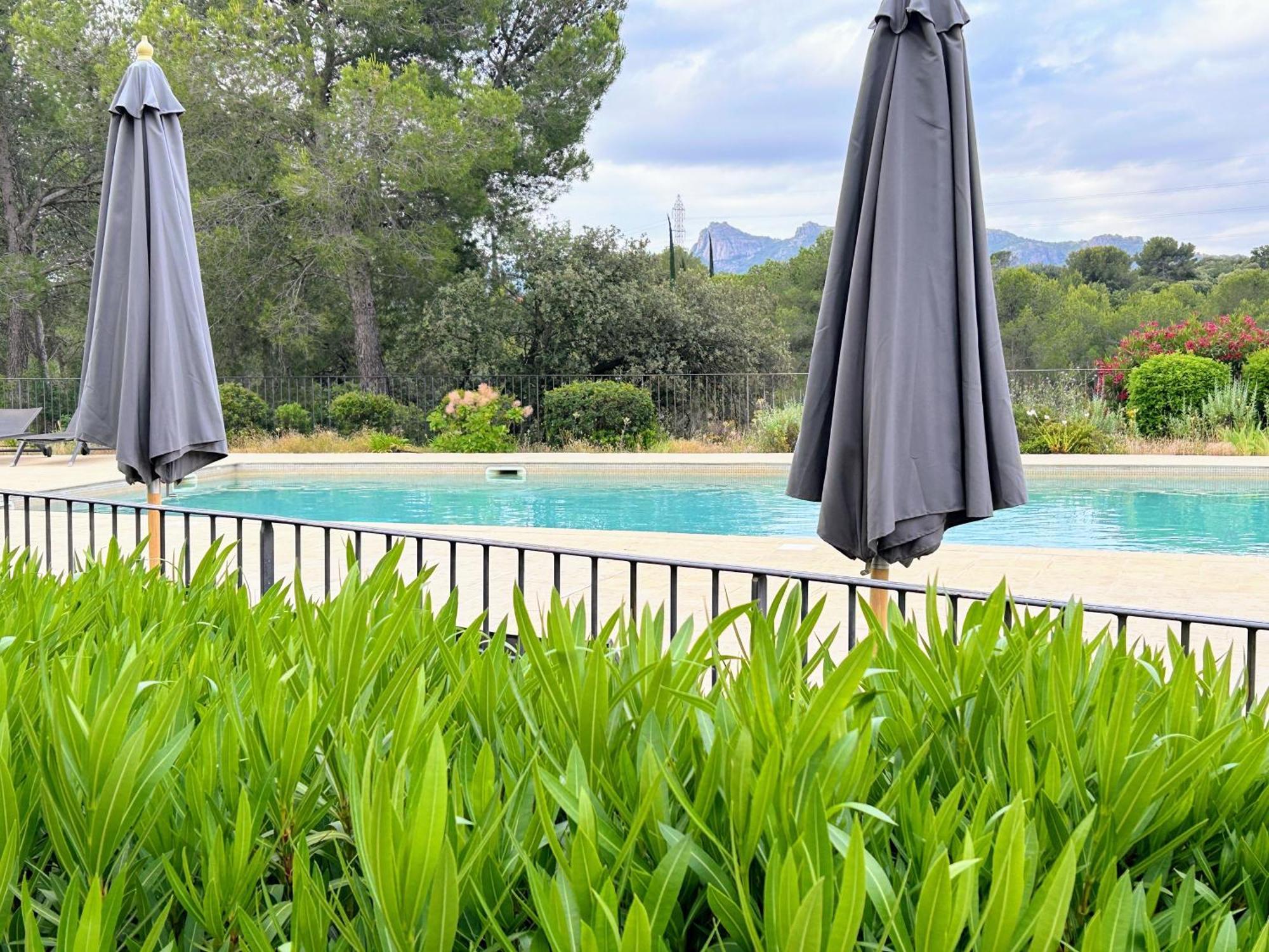 Suite Superieure Domaine Du Golf St Endreol, 1 A 2 Personnes La Motte  Bagian luar foto